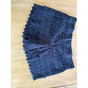 Ann Taylor LOFT Riviera Shorts Navy Blue Floral Crochet Lace Scalloped Hem Sz 6